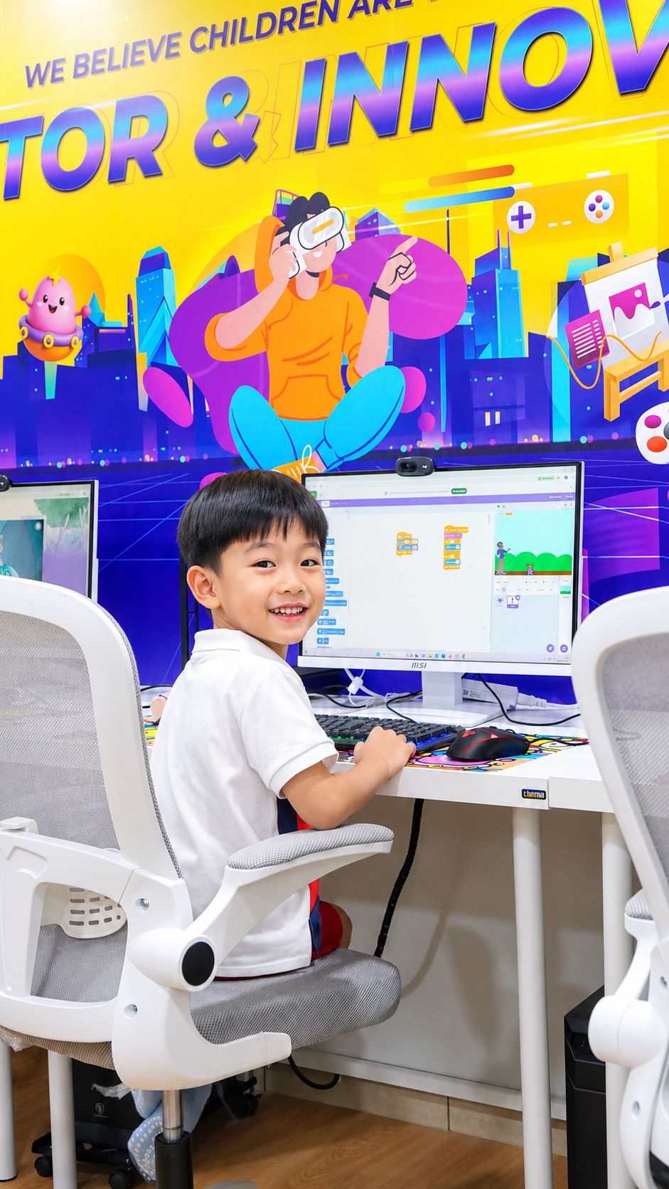 Anak di komputer